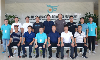 合作共贏，創(chuàng)新未來——856農(nóng)場考察團蒞臨久富參觀交流